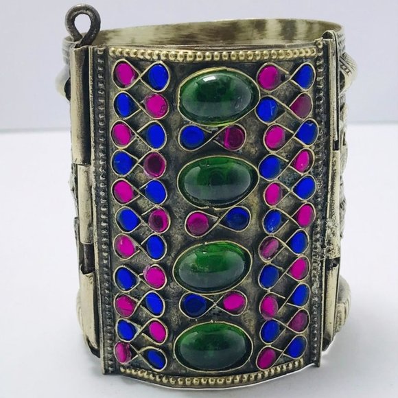 Single Golden Vintage Gyps Gypsy Cuff Bracelet, Boho Cuff With Big Glass Stones - Picture 2 of 4